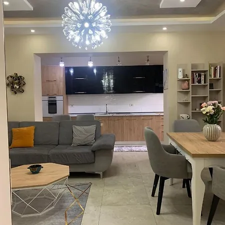 Mishel House 公寓 *