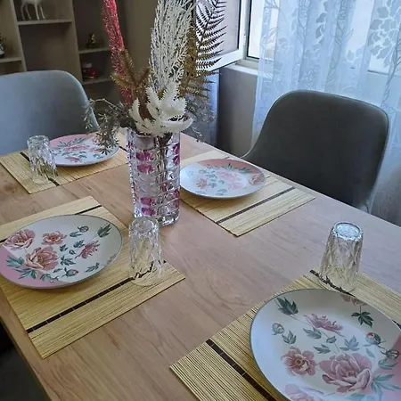 Διαμέρισμα Mishel House