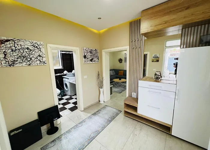 Appartamento Mishel House *